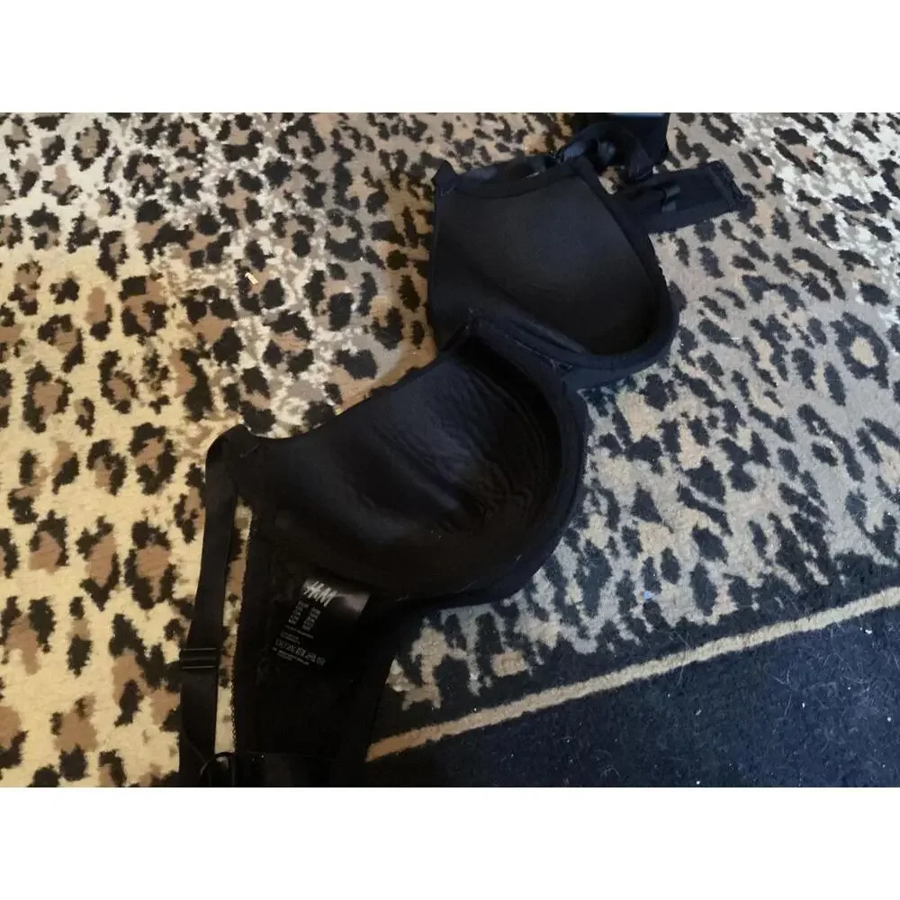 38E Honest Black Bra underwire